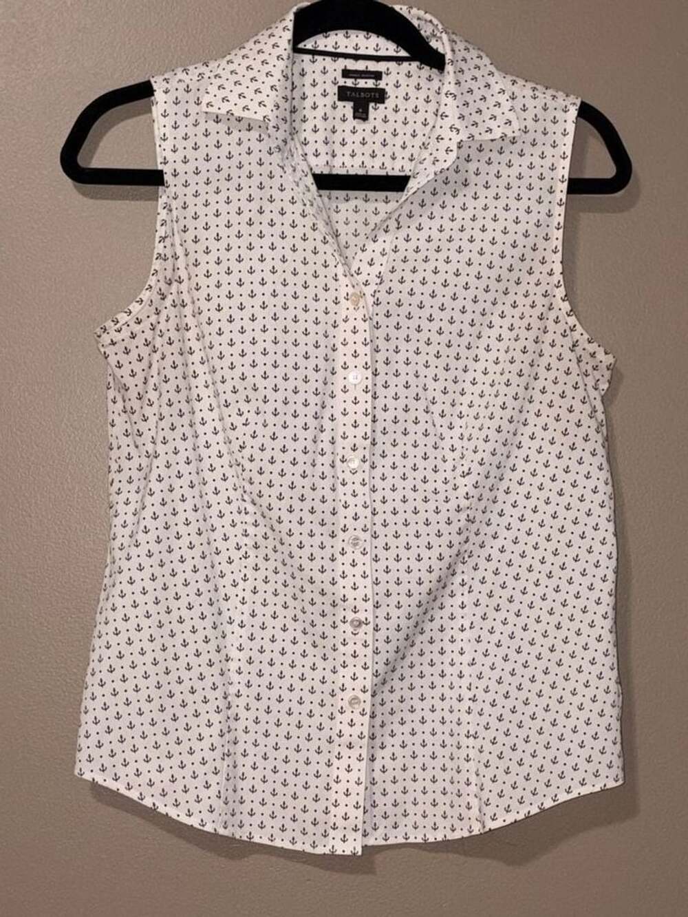 Talbots Wrinkle Resistant Sleeveless Button-Down Shirt w/Nautical Anchor print 6 - Picture 3 of 5